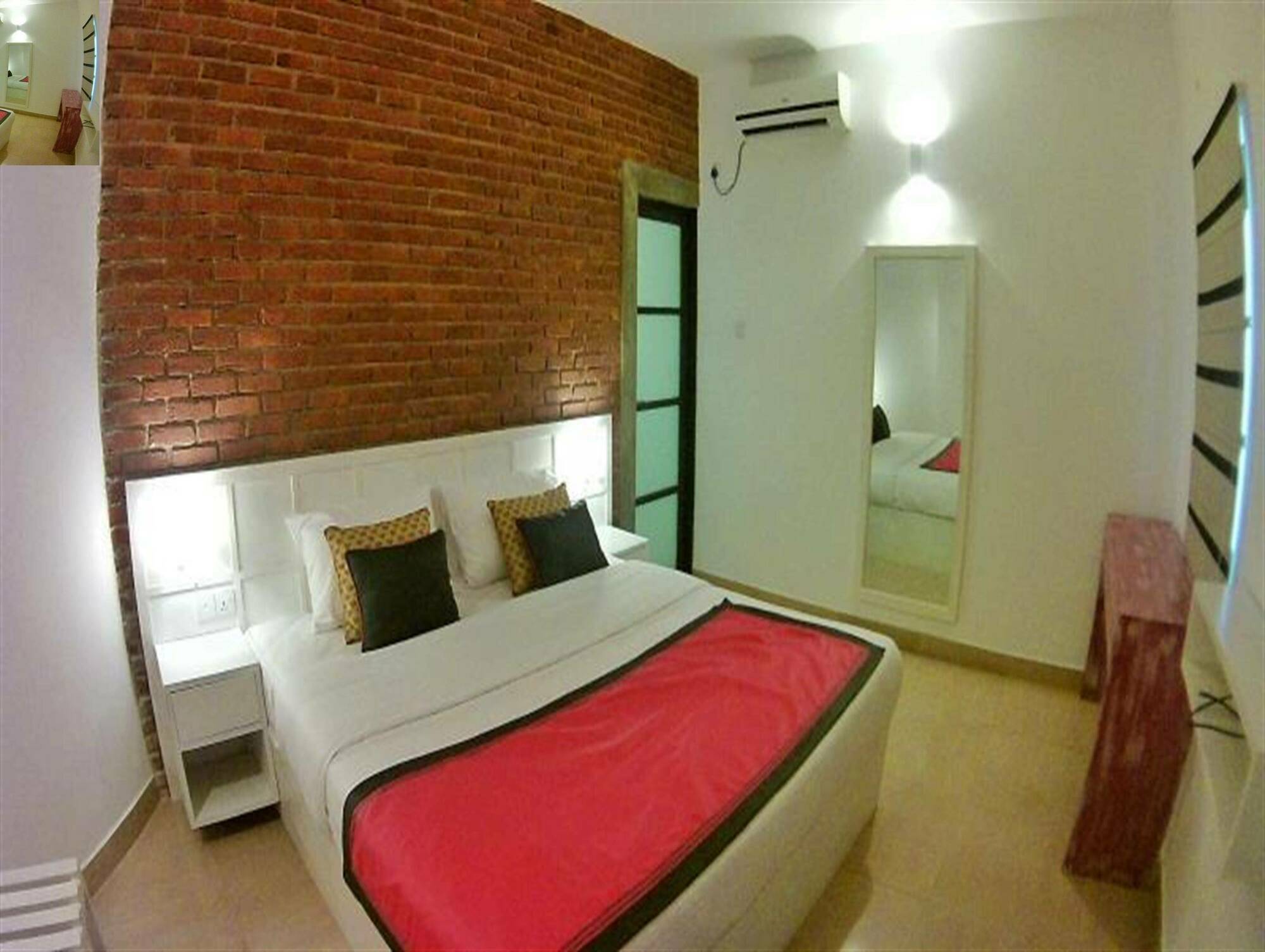 Clock Inn Dehiwala Экстерьер фото